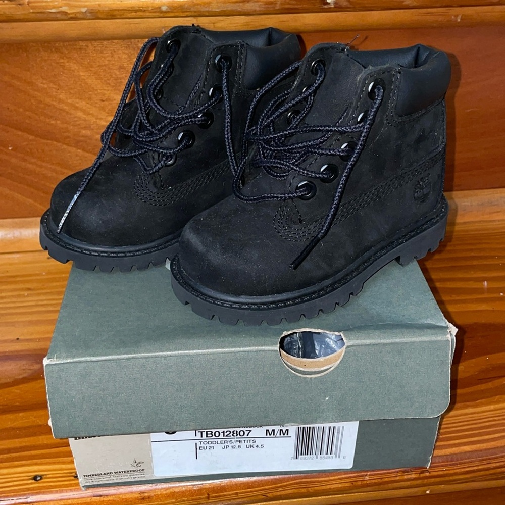 Timberlands, Size 5c, Black